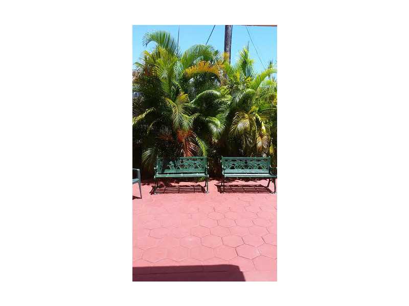 1661 SW 3 ST # 9