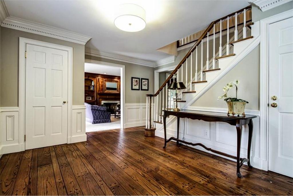 4956 Leisure Drive