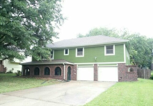 11906 E 56th Ter