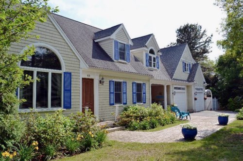 43 Carl Landi Circle