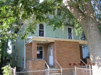 1904-6 Whitney Ave