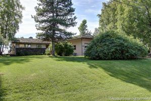 5216 Shorecrest Drive