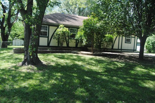 16012 Speaker Ave