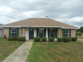 200 Richard Cove