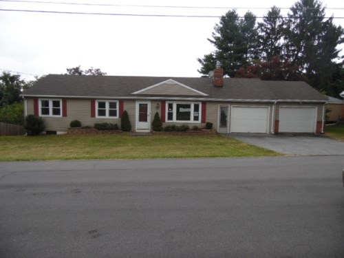 120 Dunrovin Ave