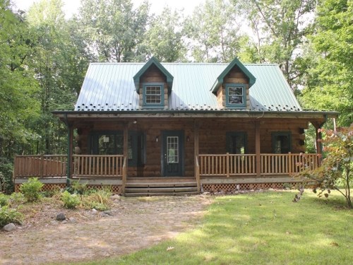 2438 E Farrand Rd