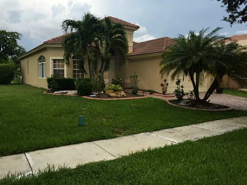 2946 SW 133 AV