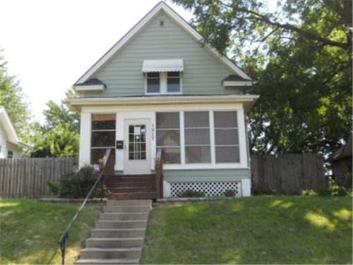 1917 College Ave