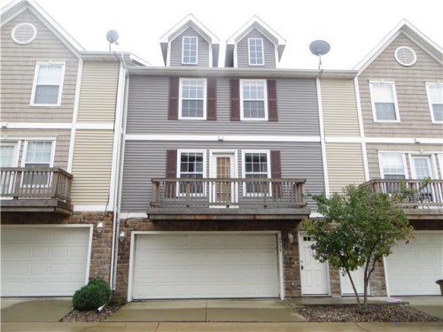 6335 Autumn Leaf Ln