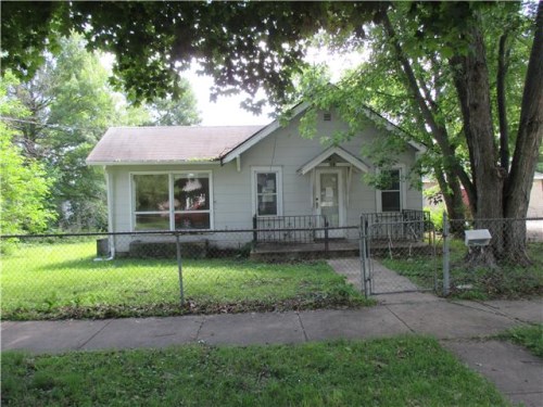 651 S Van Buren Ave