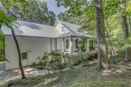 222 Poplar Drive