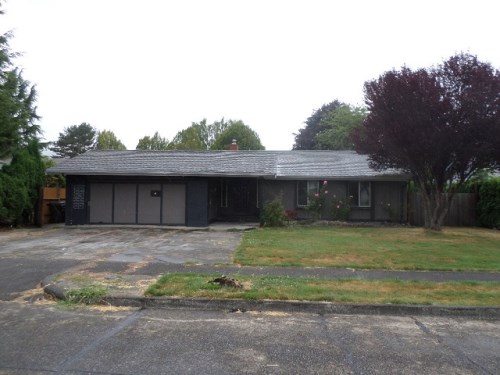 3924 Gardenia St