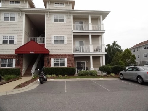 932 Southmoor Dr Unit 302