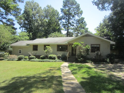 101 Hillcrest Drive
