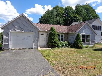 14 Tuscarora Pl