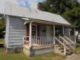 907 E. Davis Street