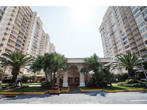 18071 BISCAYNE BL # 1401-3