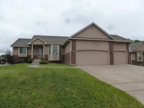 8960 N Ridgewood Ct