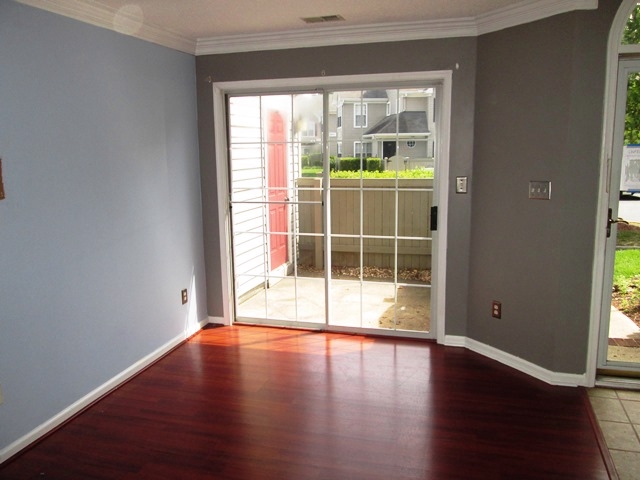 3833 Lasalle Drive Unit 109