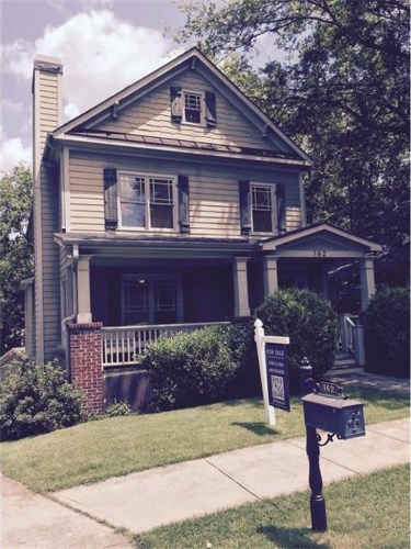 162 Mead Road W