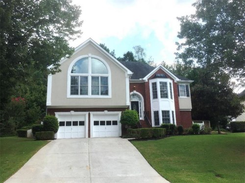 1048 Hawk Creek Trail