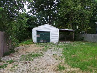 3471 Sanford Ave