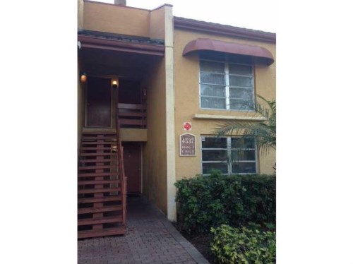 4537 TREEHOUSE LN # 7C