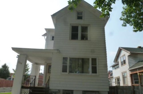 759 S 25th St