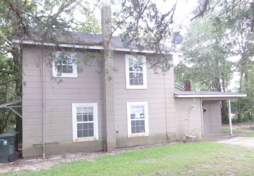 305 Floyd St
