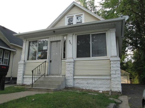 561 Maryland Ave E