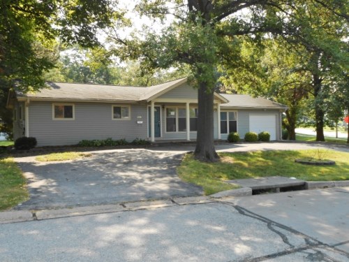 3700 Midview Ave