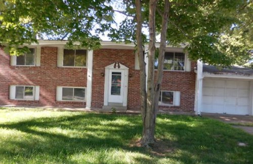 4 Saint Luke Dr
