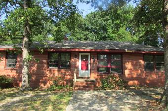 1906 Overlook Dr