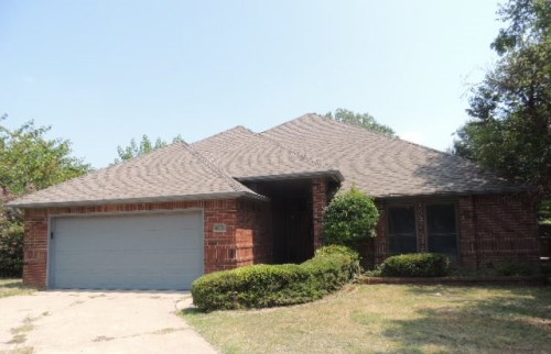 413 Rhoades Ct