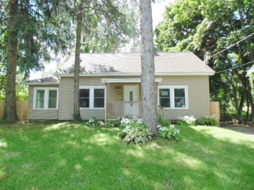 1909 W Holmes Road