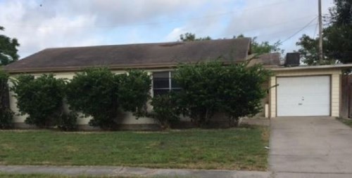 1625 Pinewood Dr
