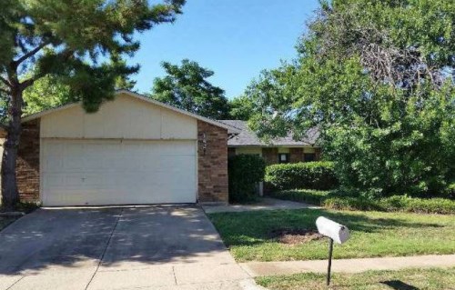 1621 Steinburg Ln