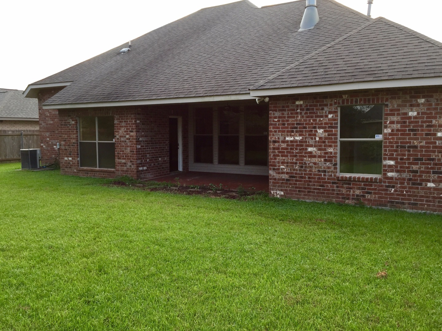 109 Oak Knoll Ct
