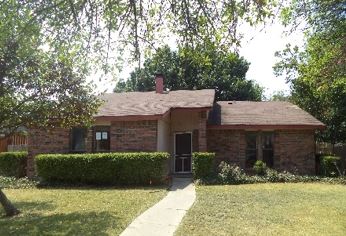 5717 Bentley Dr