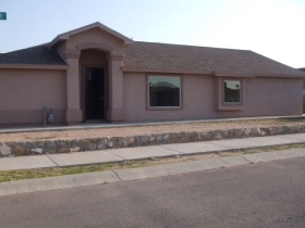 814 Desert Silver Dr