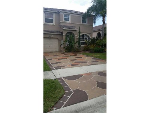 250 NW 151 AV