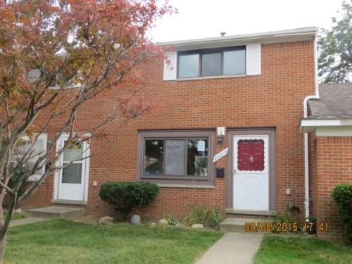 20314 15 Mile Rd Unit 2