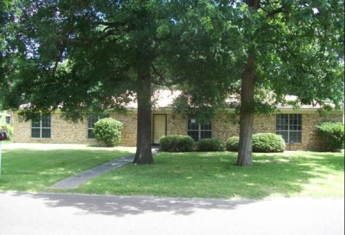 17 Magnolia Dr