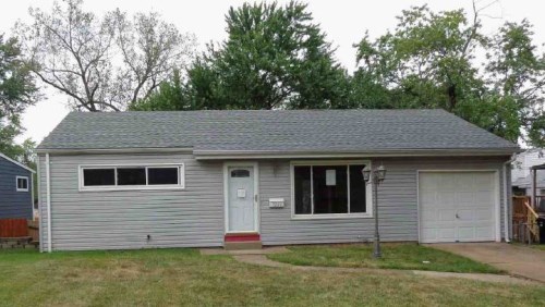 7221 Cheshire Ln