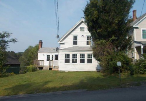 88 Monadnock St