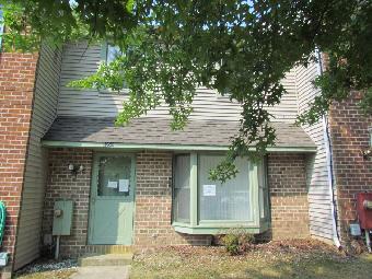 5058 Radnor Ct