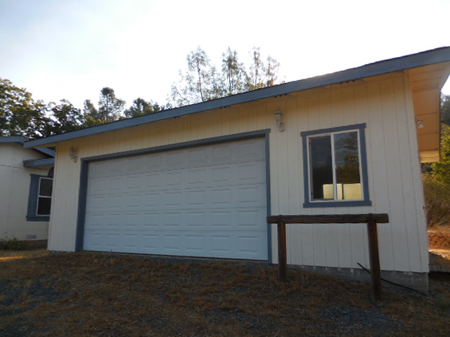 21305 Greentree Lane