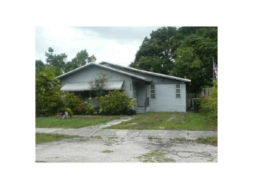 225 SW 5TH ST