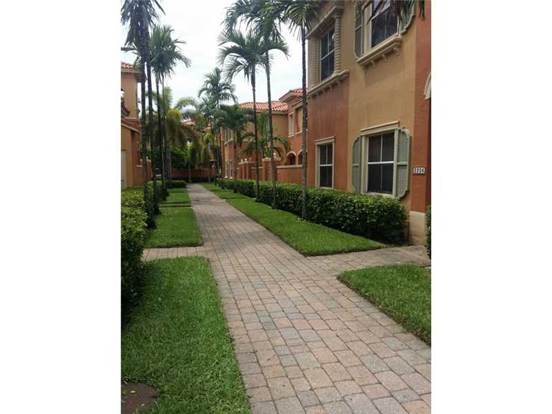 2208 CORAL REEF CT # 5609