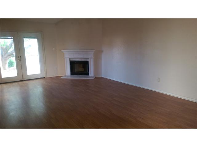 817 Elbe Dr